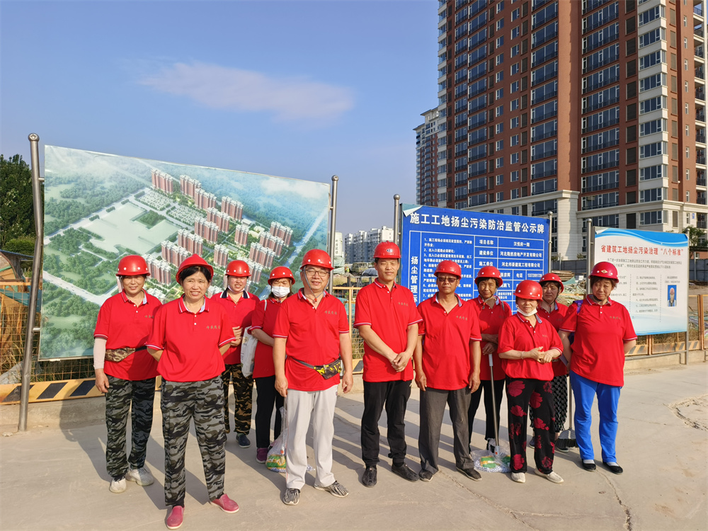 1725004705366760.jpg 工程开荒保洁.jpg